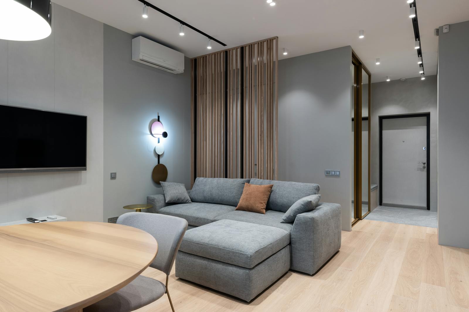 Intérieur moderne climatisé à Saint Laurent du Var